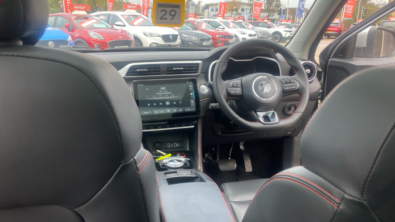 MG ZS 130kW Trophy EV 51kWh 5dr Auto Electric Hatchback